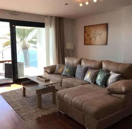 Lujoso Apartamento Enfrente Del Mar